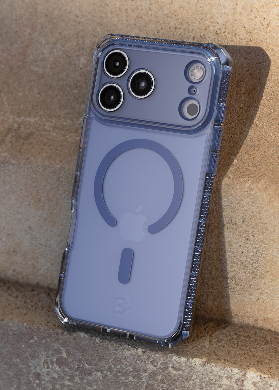 ITSKINS iPhone 17 Pro HYBRID R - VAPOR Case with MagSafe - Navy Blue